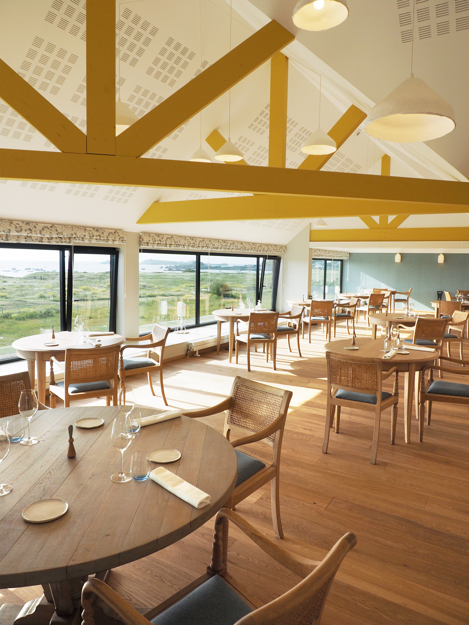 Salle du restaurant la Dune du Château de Sable