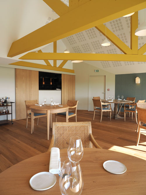 Salle du restaurant la Dune du Château de Sable La Dune du Château de Sable, un chef à votre table